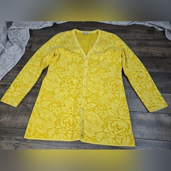 Isaac Mizrahi Live! Cardigan in a cheerful sunshine yellow floral spring small-m - Picture 10 of 12